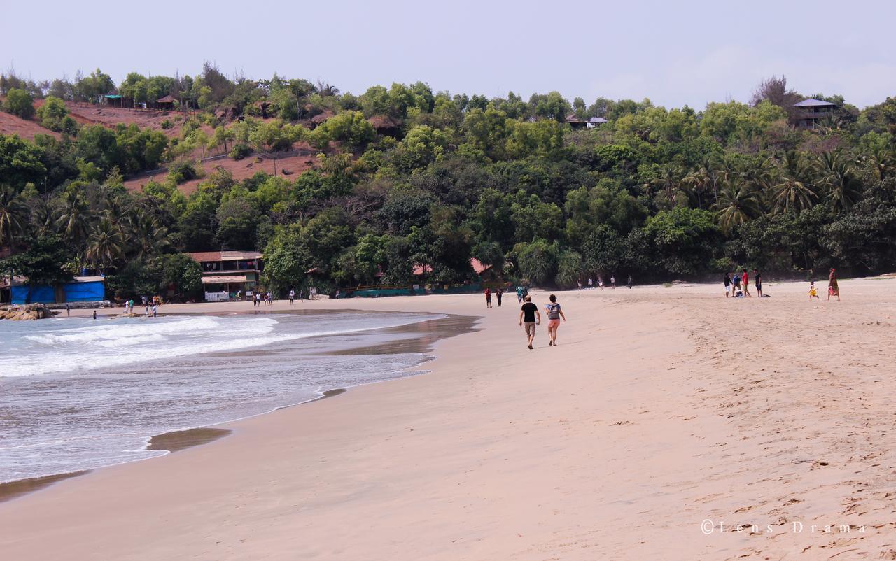 Lotus Beach Resort Гокарна Экстерьер фото